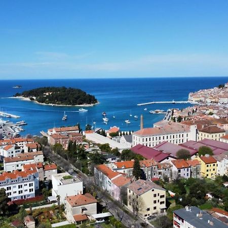Apartment Roze Rovinj Bagian luar foto